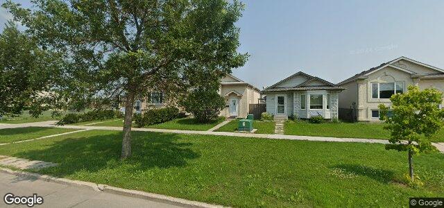 Larawan ng 196 Redonda Street sa Winnipeg, Manitoba