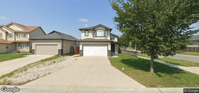 Larawan ng 2 Ed Golding Bay sa Winnipeg, Manitoba