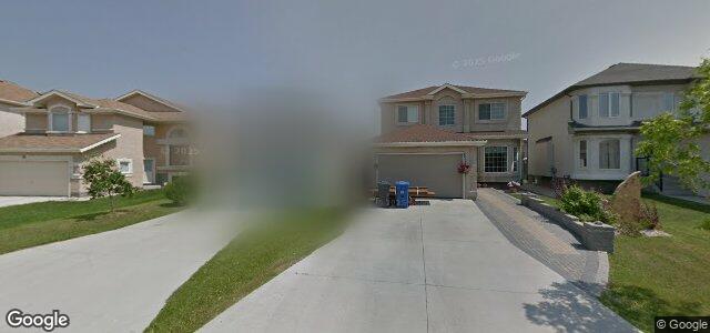 Larawan ng 216 Chadwick Crescent sa Winnipeg, Manitoba