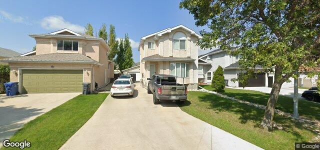 Larawan ng 23 Chadwick Crescent sa Winnipeg, Manitoba