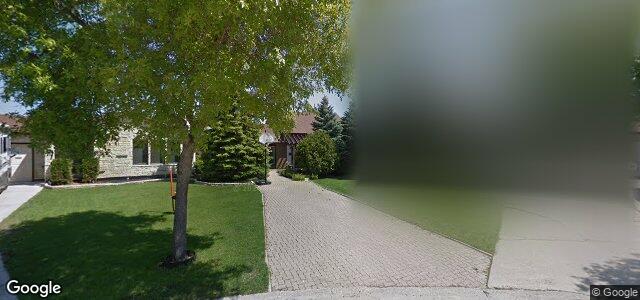 Larawan ng 23 Crittenden Corner sa Winnipeg, Manitoba