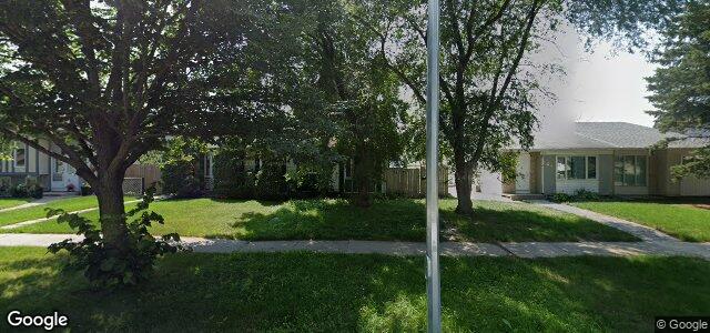 Larawan ng 242 St Martin Boulevard sa Winnipeg, Manitoba