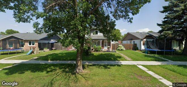 Larawan ng 243 St Martin Boulevard sa Winnipeg, Manitoba