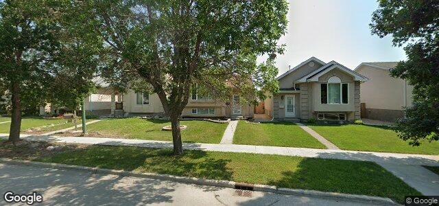 Larawan ng 27 Ravenhurst Street sa Winnipeg, Manitoba