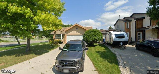 Larawan ng 3 Binscarth Street sa Winnipeg, Manitoba