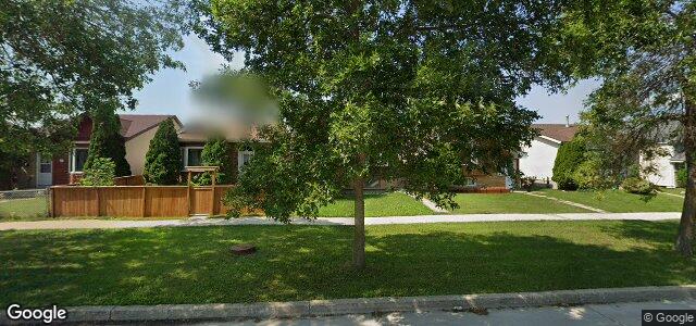 Larawan ng 32 Rothshire Drive sa Winnipeg, Manitoba