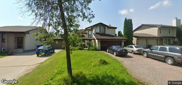 Larawan ng 34 Binscarth Street sa Winnipeg, Manitoba