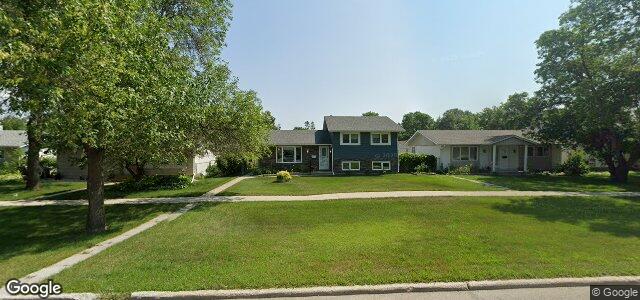 Larawan ng 382 Redonda Street sa Winnipeg, Manitoba