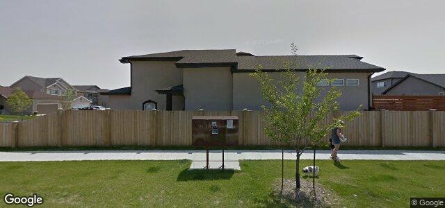 Larawan ng 4 Hiley Bay sa Winnipeg, Manitoba