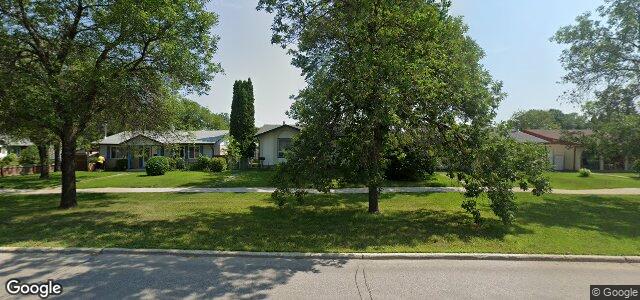 Larawan ng 446 Redonda Street sa Winnipeg, Manitoba