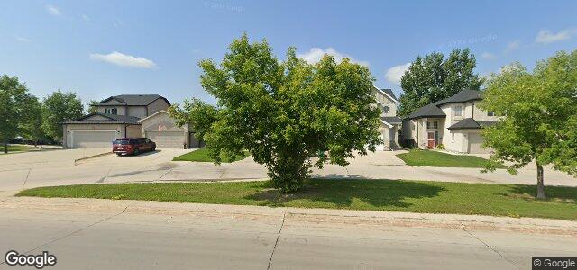 Larawan ng 46 Edmund Gale Drive sa Winnipeg, Manitoba