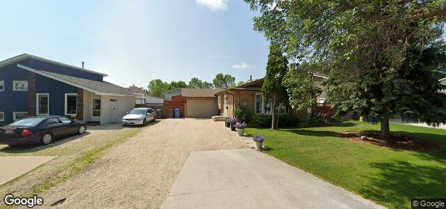 Larawan ng 50 Corliss Crescent sa Winnipeg, Manitoba