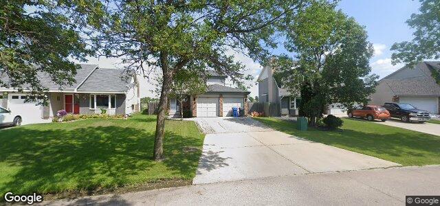Larawan ng 51 Corliss Crescent sa Winnipeg, Manitoba