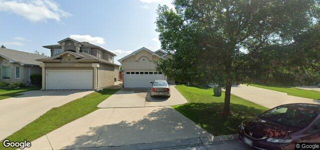 Larawan ng 52 Chadwick Crescent sa Winnipeg, Manitoba