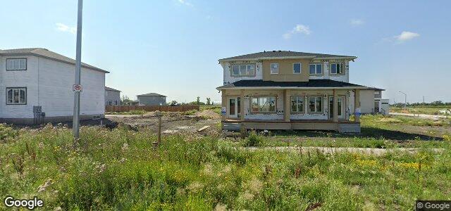 Larawan ng 64 Renshaw Boulevard sa Winnipeg, Manitoba