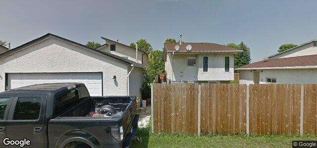 Larawan ng 66 Blairmore Gardens sa Winnipeg, Manitoba