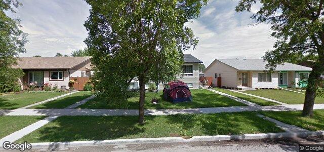 Photo of 673 Mcmeans Avenue E in Winnipeg, Manitoba