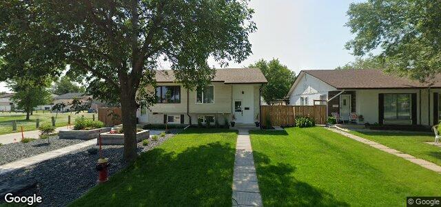 Larawan ng 68 Ainsdale Way sa Winnipeg, Manitoba