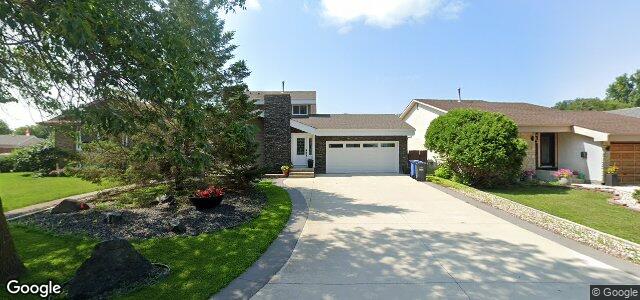 Larawan ng 68 Corliss Crescent sa Winnipeg, Manitoba