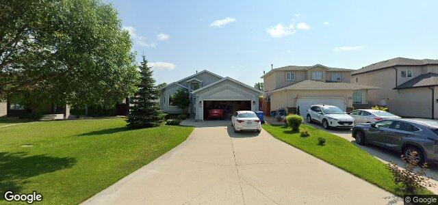 Larawan ng 69 Binscarth Street sa Winnipeg, Manitoba