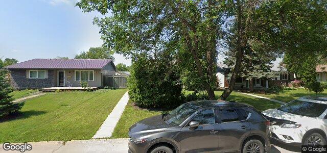 Larawan ng 7 Tunbridge Bay sa Winnipeg, Manitoba