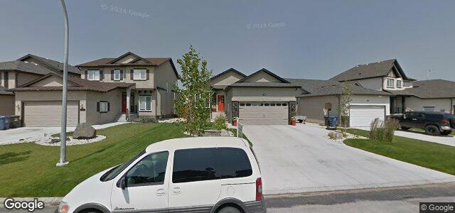 Larawan ng 71 Blumm Crescent sa Winnipeg, Manitoba
