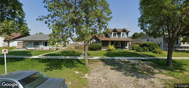 Larawan ng 775 Kildare Avenue E sa Winnipeg, Manitoba