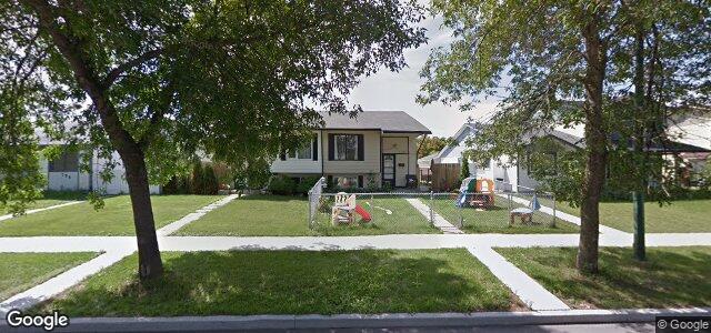 Larawan ng 792 Mcmeans Avenue E sa Winnipeg, Manitoba