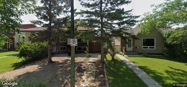 Photo of 8 Ainsdale Way in Winnipeg, Manitoba
