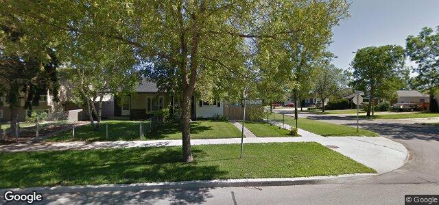 Larawan ng 831 Mcmeans Avenue E sa Winnipeg, Manitoba