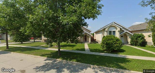 Larawan ng 88 Ravenhurst Street sa Winnipeg, Manitoba