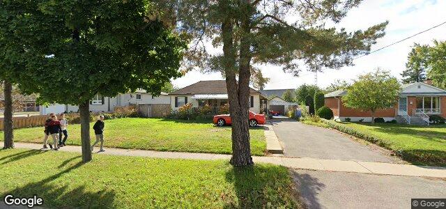 Larawan ng 92 Fairview Drive sa Winnipeg, Manitoba