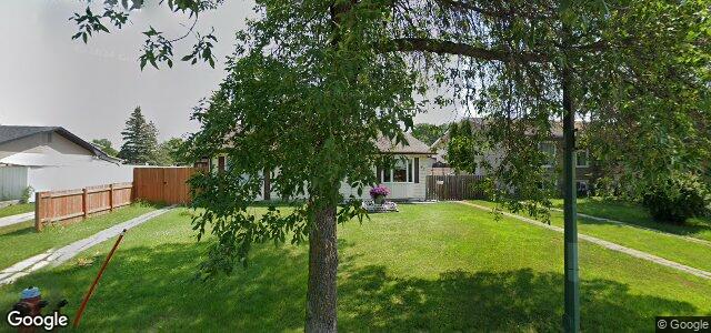 Larawan ng 92 Wynford Drive sa Winnipeg, Manitoba