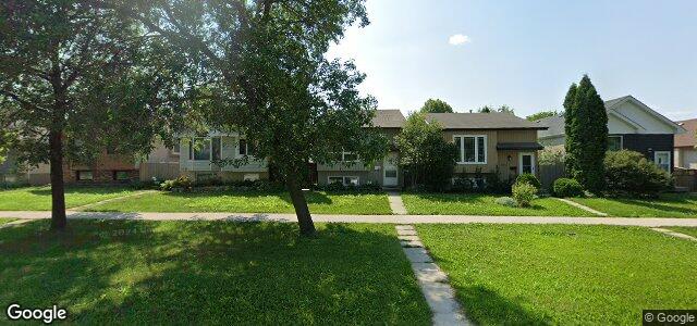 Larawan ng 940 Kildare Avenue E sa Winnipeg, Manitoba