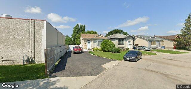 Larawan ng 940 Mcmeans Avenue E sa Winnipeg, Manitoba
