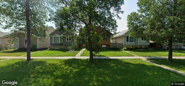 Larawan ng 948 Kildare Avenue E sa Winnipeg, Manitoba