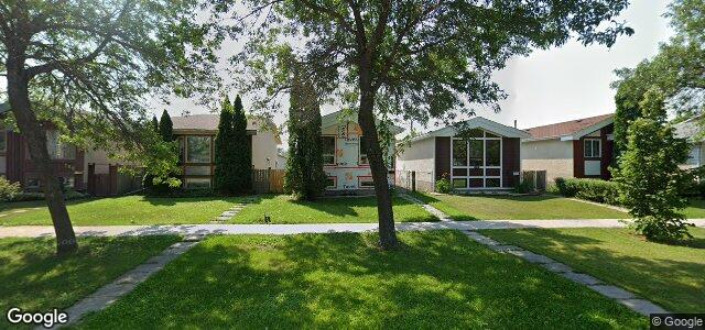 Larawan ng 972 Kildare Avenue E sa Winnipeg, Manitoba