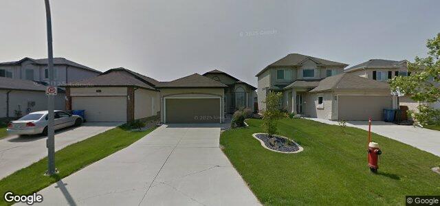 Larawan ng 99 George Reshaur Bay sa Winnipeg, Manitoba