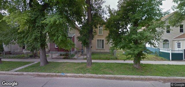 Larawan ng 360 Elgin Avenue sa Winnipeg, Manitoba