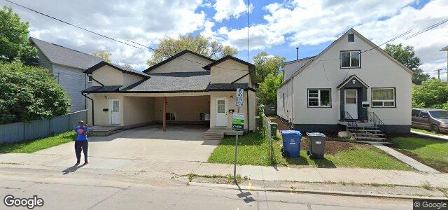Larawan ng 370 Alexander Avenue sa Winnipeg, Manitoba
