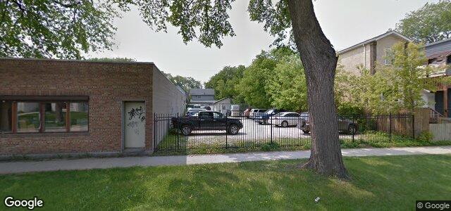 Larawan ng 370 Ross Avenue sa Winnipeg, Manitoba