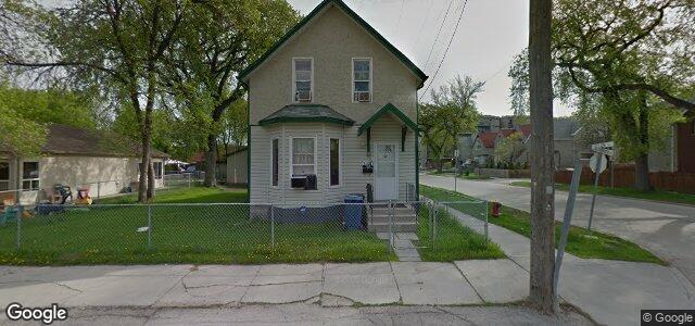 Larawan ng 411 Alexander Avenue sa Winnipeg, Manitoba