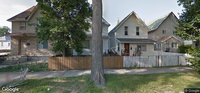 Larawan ng 414 Elgin Avenue sa Winnipeg, Manitoba