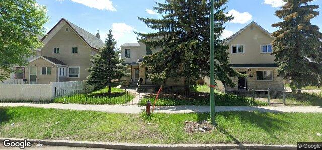 Larawan ng 422 Elgin Avenue sa Winnipeg, Manitoba
