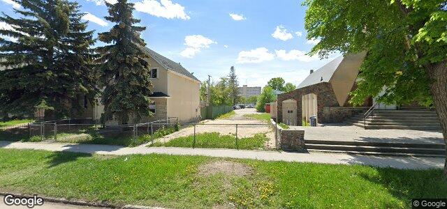 Larawan ng 428 Elgin Avenue sa Winnipeg, Manitoba