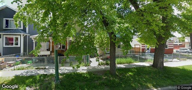 Larawan ng 438 Elgin Avenue sa Winnipeg, Manitoba