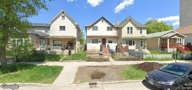 Larawan ng 443 Elgin Avenue sa Winnipeg, Manitoba