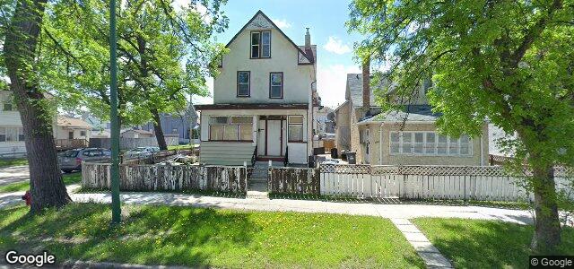 Larawan ng 444 Elgin Avenue sa Winnipeg, Manitoba