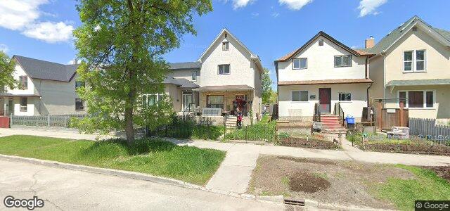 Larawan ng 445 Elgin Avenue sa Winnipeg, Manitoba