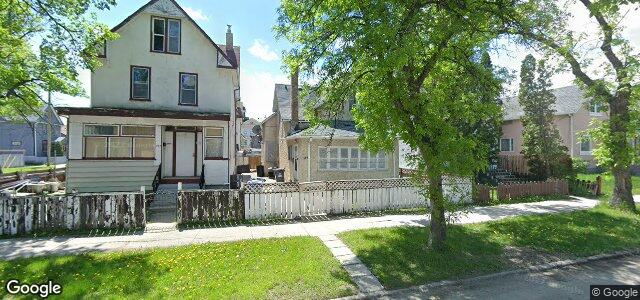 Larawan ng 446 Elgin Avenue sa Winnipeg, Manitoba